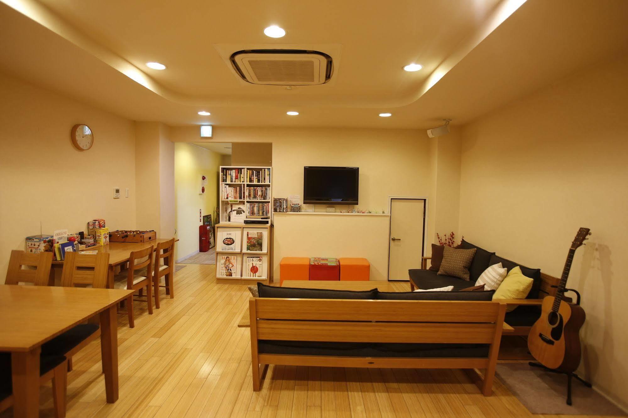 K'S House Hiroshima - Travelers Hostel Bagian luar foto