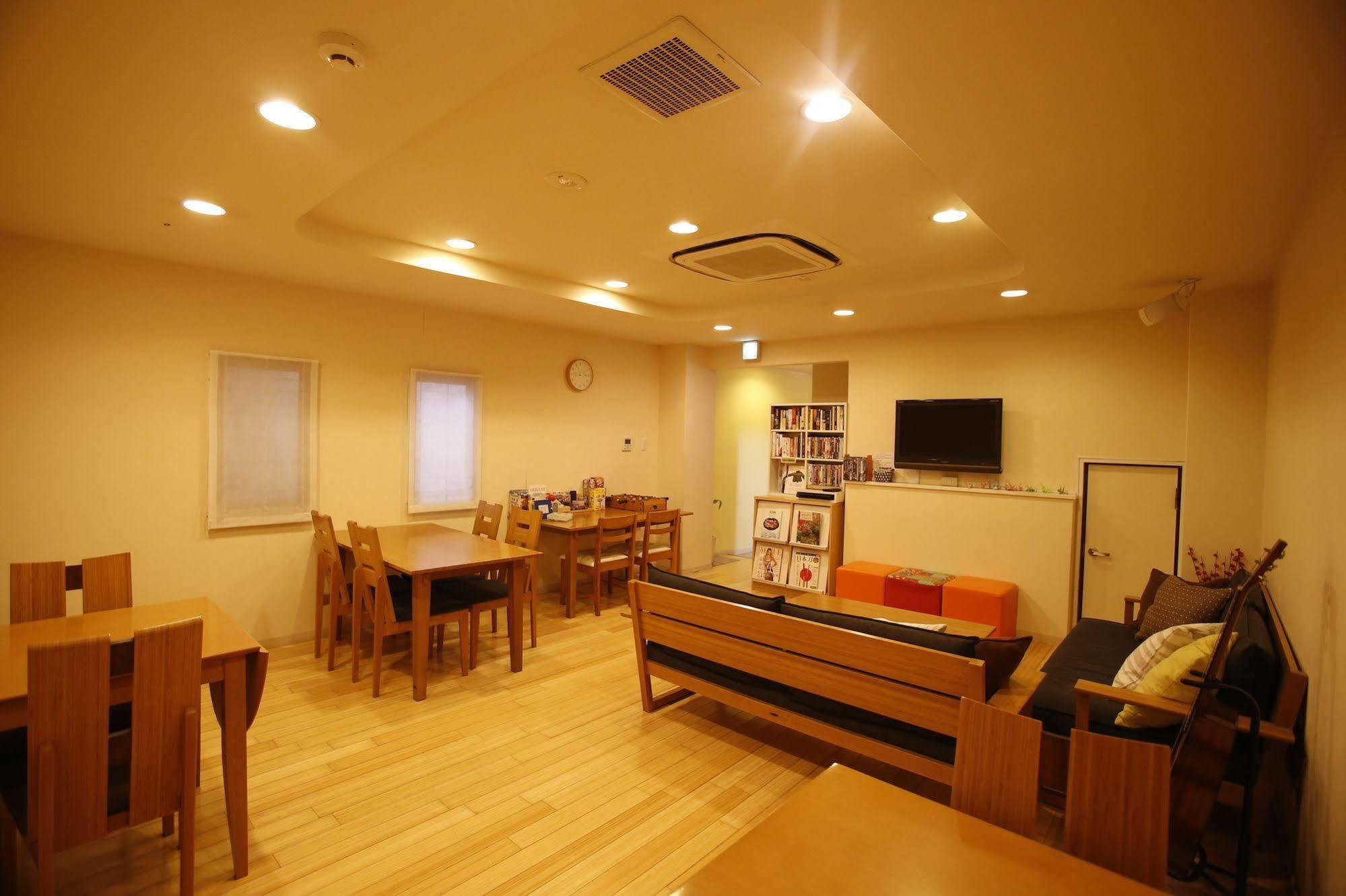 K'S House Hiroshima - Travelers Hostel Bagian luar foto