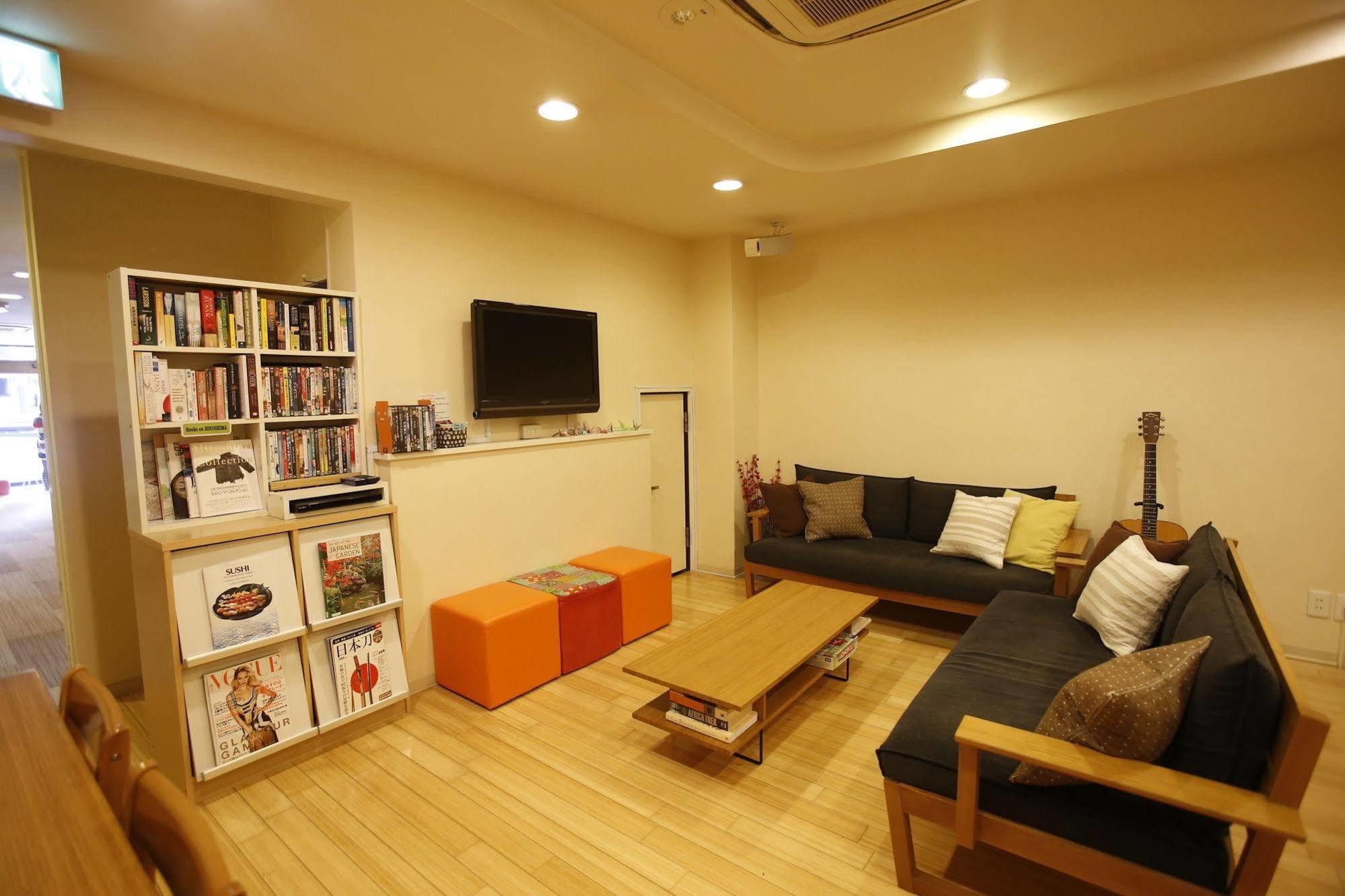 K'S House Hiroshima - Travelers Hostel Bagian luar foto